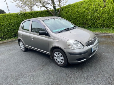 2003 - Toyota Yaris Manual