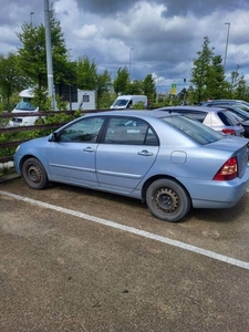 2005 - Toyota Corolla Manual