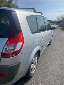 2006 - Renault Grand Scenic Manual