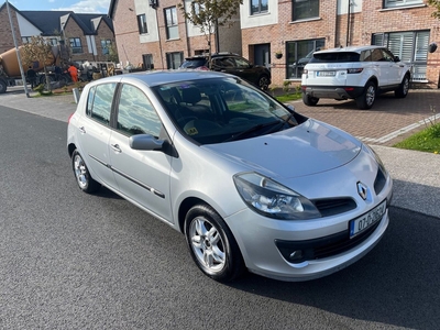 2007 - Renault Clio Manual