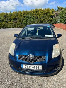 2007 - Toyota Yaris Manual