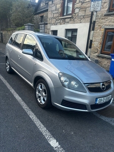 2008 - Opel Zafira Manual