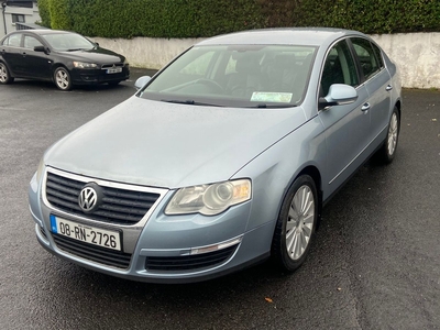 2008 - Volkswagen Passat ---