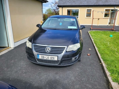 2008 - Volkswagen Passat Manual