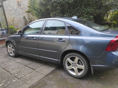 2008 - Volvo S40 Manual