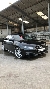 2009 - Audi A4 Manual