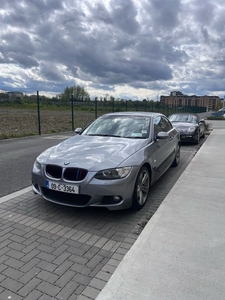 2009 - BMW 3-Series Manual