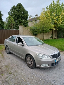 2010 - Skoda Octavia Manual