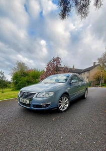 2010 - Volkswagen Passat Manual