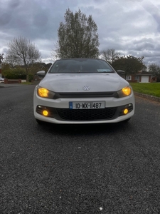 2010 - Volkswagen Scirocco Manual