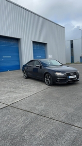 2011 - Audi A4 Manual