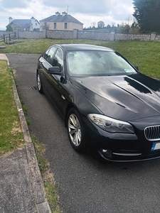 2011 - BMW 5-Series Manual