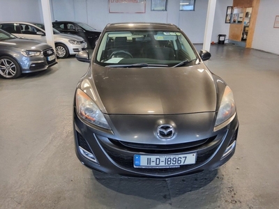 2011 - Mazda 3 Manual