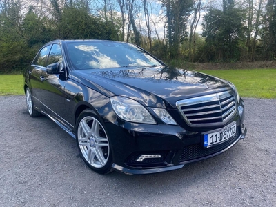 2011 - Mercedes-Benz E-Class Automatic