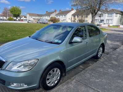 2011 - Skoda Octavia Manual