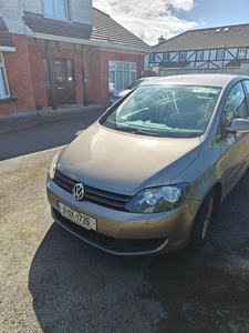 2011 - Volkswagen Golf Automatic