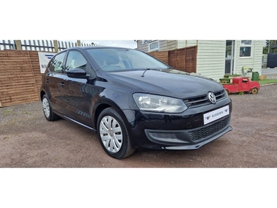 2011 - Volkswagen Polo Automatic