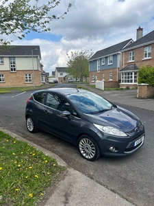 2012 - Ford Fiesta Manual