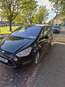 2012 - Ford S-Max Manual