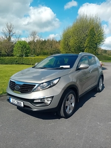 2012 - Kia Sportage Manual