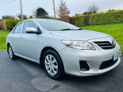 2012 - Toyota Corolla Manual