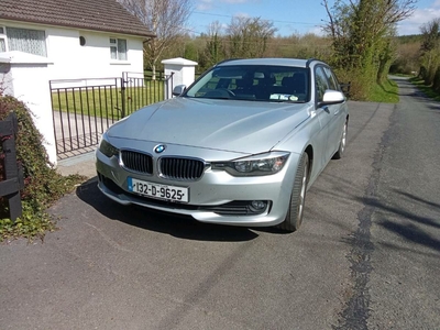 2013 - BMW 3-Series Manual