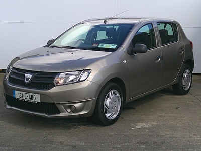 2013 - Dacia Sandero Manual