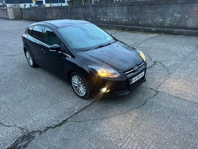 2013 - Ford Focus Manual