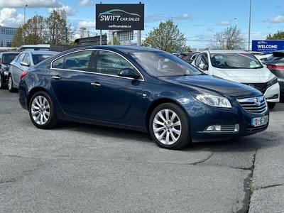 2013 - Vauxhall Insignia Manual