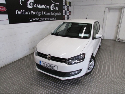 2013 - Volkswagen Polo Automatic