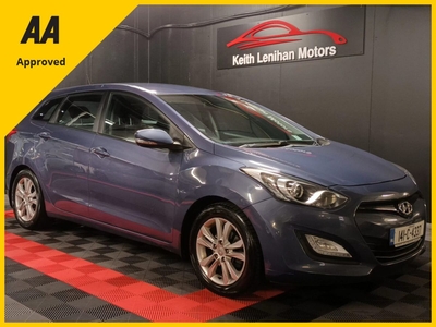 2014 - Hyundai i30 Manual