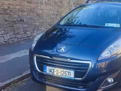 2014 - Peugeot 5008 Manual