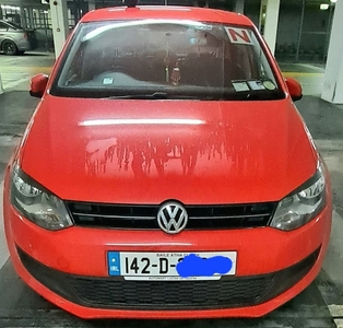 2014 - Volkswagen Polo Automatic