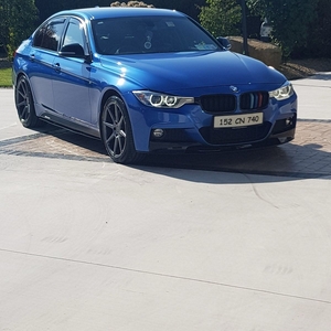 2015 - BMW 3-Series Manual