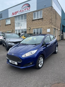 2015 - Ford Fiesta Manual