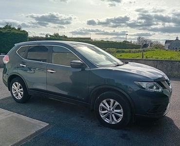 2015 - Nissan X-Trail Manual