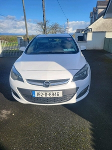 2015 - Opel Astra Manual