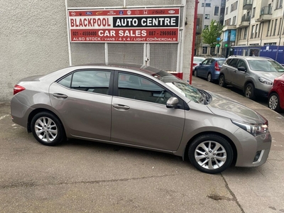 2015 - Toyota Corolla Automatic