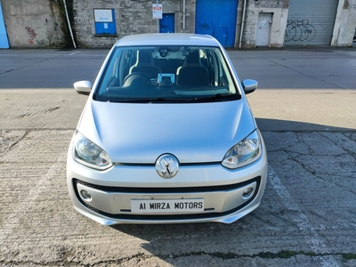 2015 - Volkswagen up! Automatic