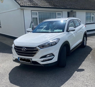 2016 - Hyundai Tucson Manual