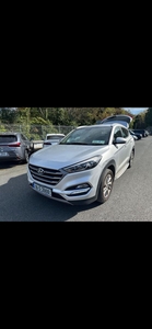 2016 - Hyundai Tucson Manual