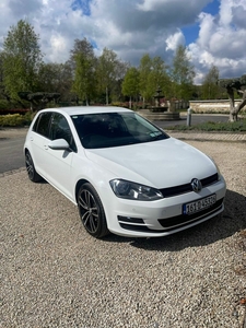 2016 - Volkswagen Golf Manual