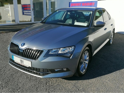 2019 - Skoda Superb Manual