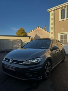 2019 - Volkswagen Golf Manual