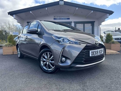 2020 - Toyota Yaris Manual