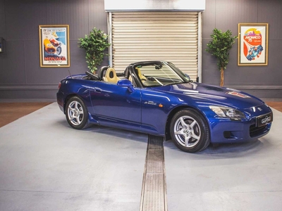 2001 - Honda S2000 Manual