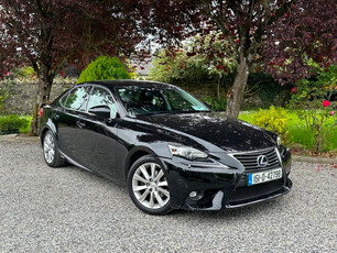 LEXUS IS 300 H