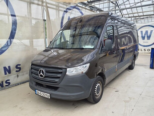 MERCEDES-BENZ SPRINTER