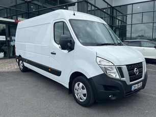 NISSAN NV400