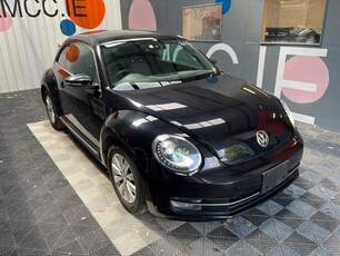 VOLKSWAGEN BEETLE